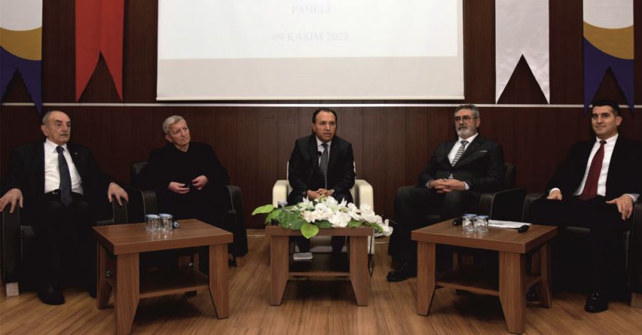“BOLVADİN’İN DÜNÜ VE BUGÜNÜ” PANELİ DÜZENLENDİ