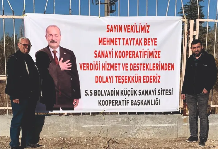 SANAYİ ESNAFINDAN TAYTAK’A  PANKARTLI TEŞEKKÜR