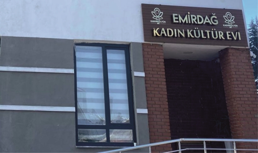 HEMŞEHRİMİZ EMİRDAĞ  KÜLTÜR EVİNDE DE BAŞARILI