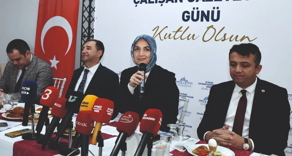 Vali Yiğitbaşı Basın  Mensuplarıyla Bir  Araya Geldi